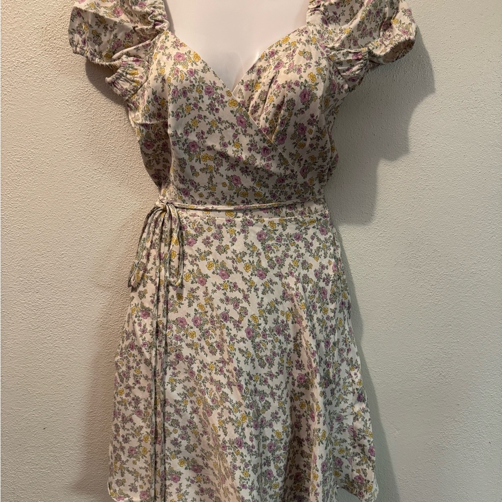 Zara Floral Mini Dress with Ruffle Sleeves